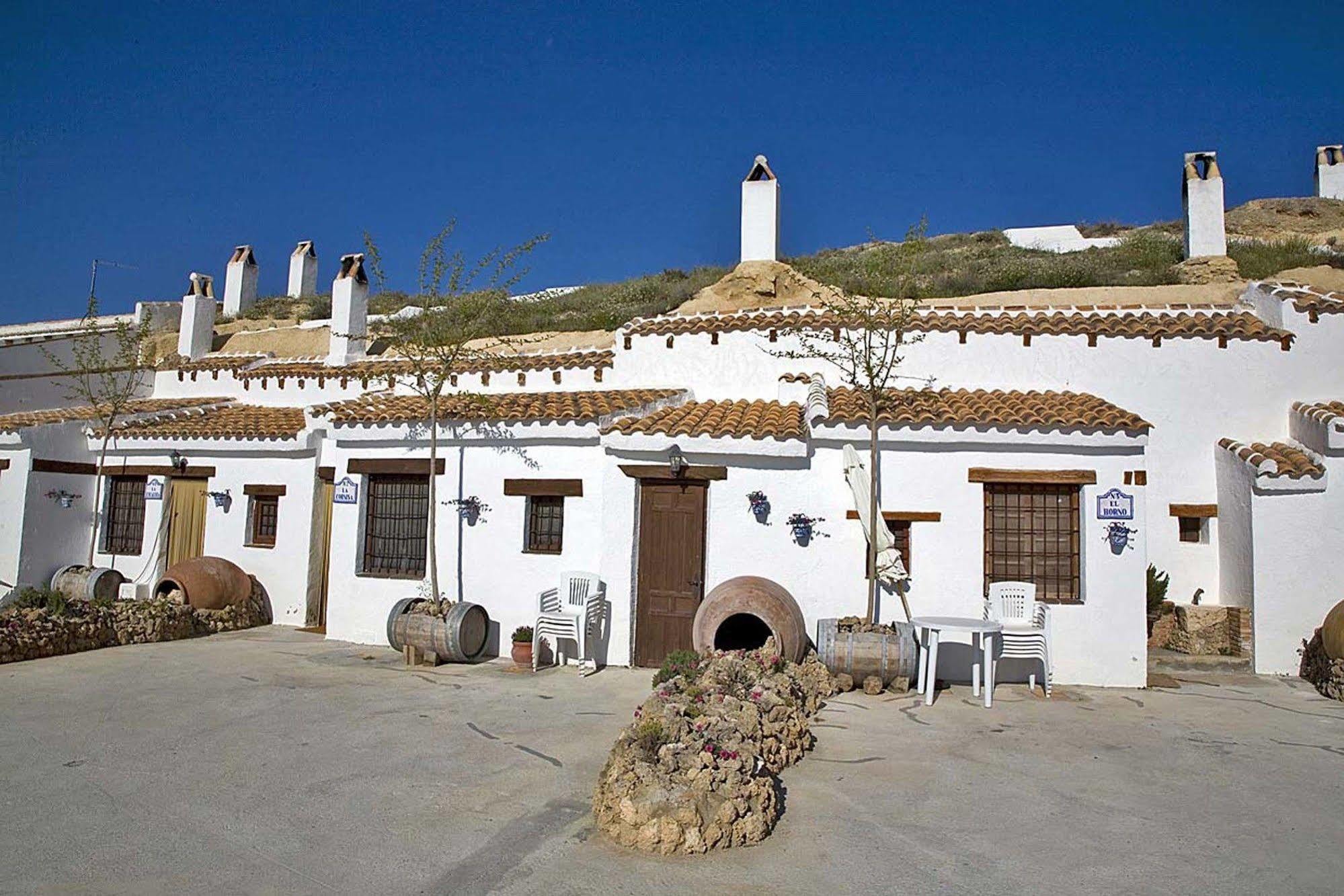 Cuevas La Atalaya *