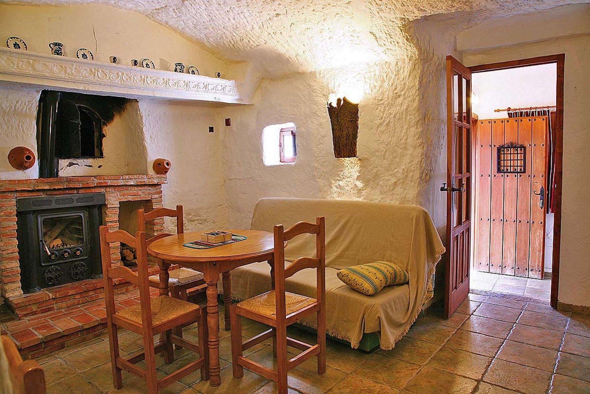 Cuevas La Atalaya * Huescar